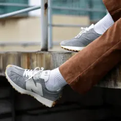 Jak czyścić New Balance - skuteczne metody na każdy materiał