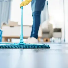 Skuteczne domowe sposoby na czyszczenie linoleum bez uszkodzeń